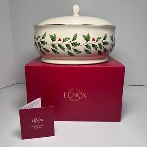 Lenox Holiday Covered Dish New In Original Box 9 3/4" Casserole 863646 Gold Trim